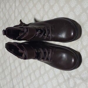 Clarks Kearns Admire Women's Leather Lace up Ankle Boots Brown Size 10.
